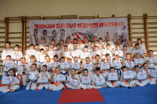 НАМ ЕЩЁ РАНО